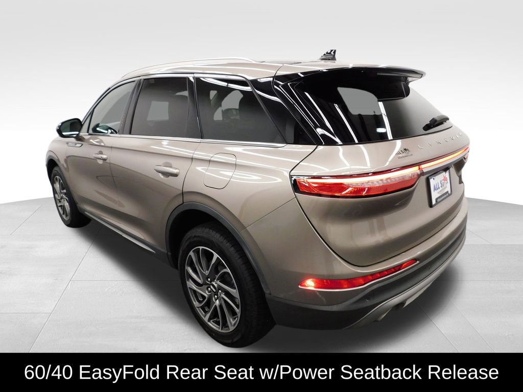 Used 2021 Lincoln Corsair Standard w/ Equipment Group 101A image 7