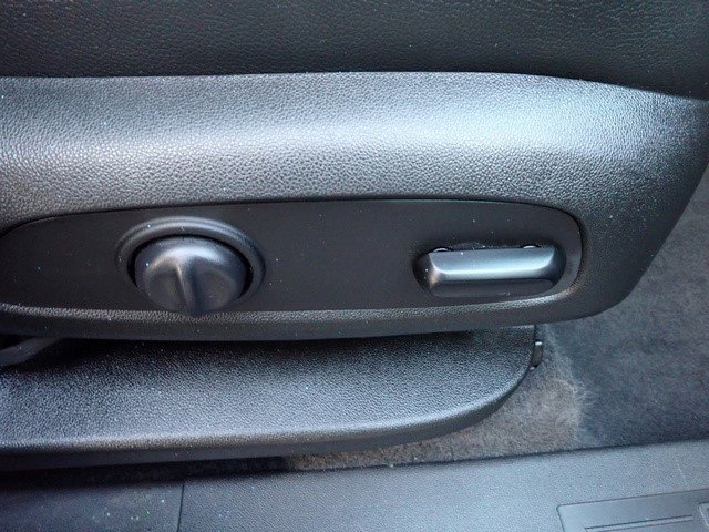 Certified 2020 GMC Terrain SLT w/ Preferred Package image 18