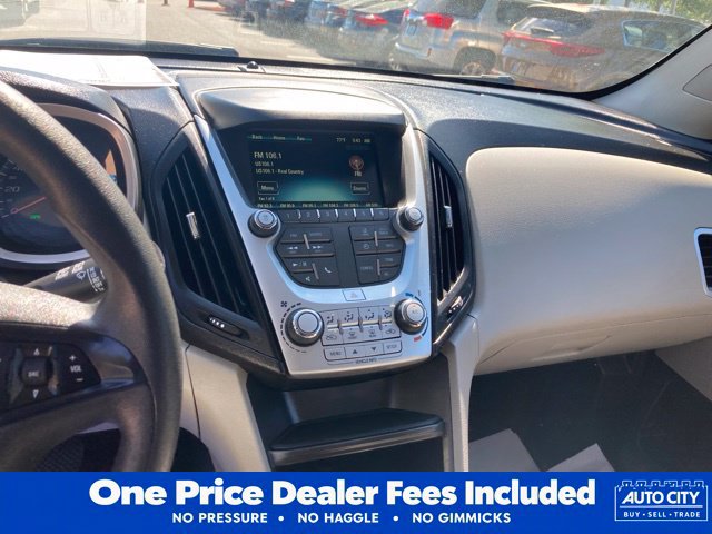 Used 2017 Chevrolet Equinox LS FWD image 20