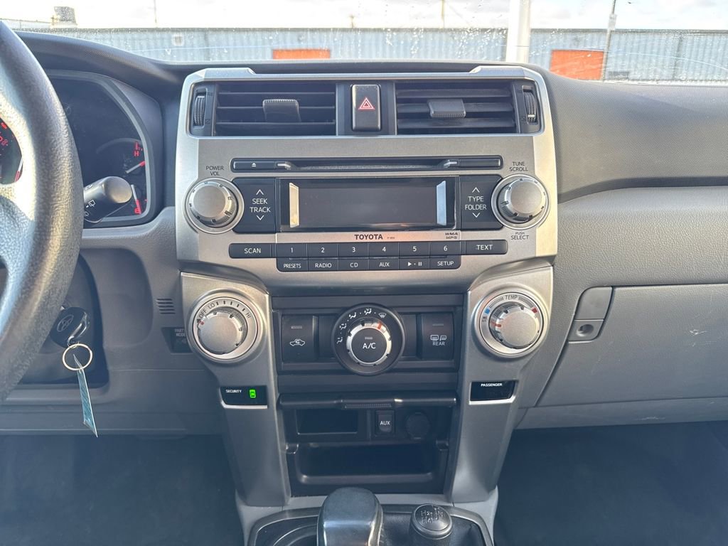 Used 2010 Toyota 4Runner 4WD image 21