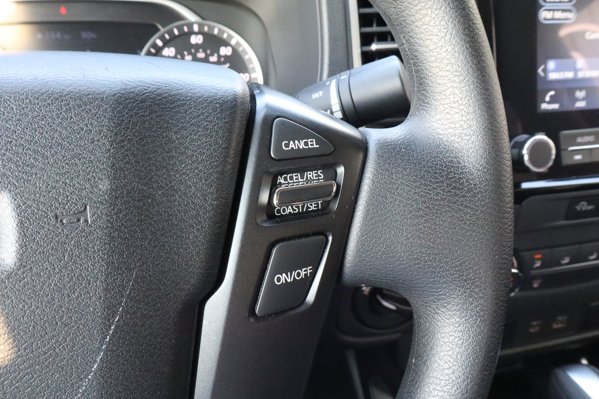 Used 2024 Nissan Frontier SV image 29