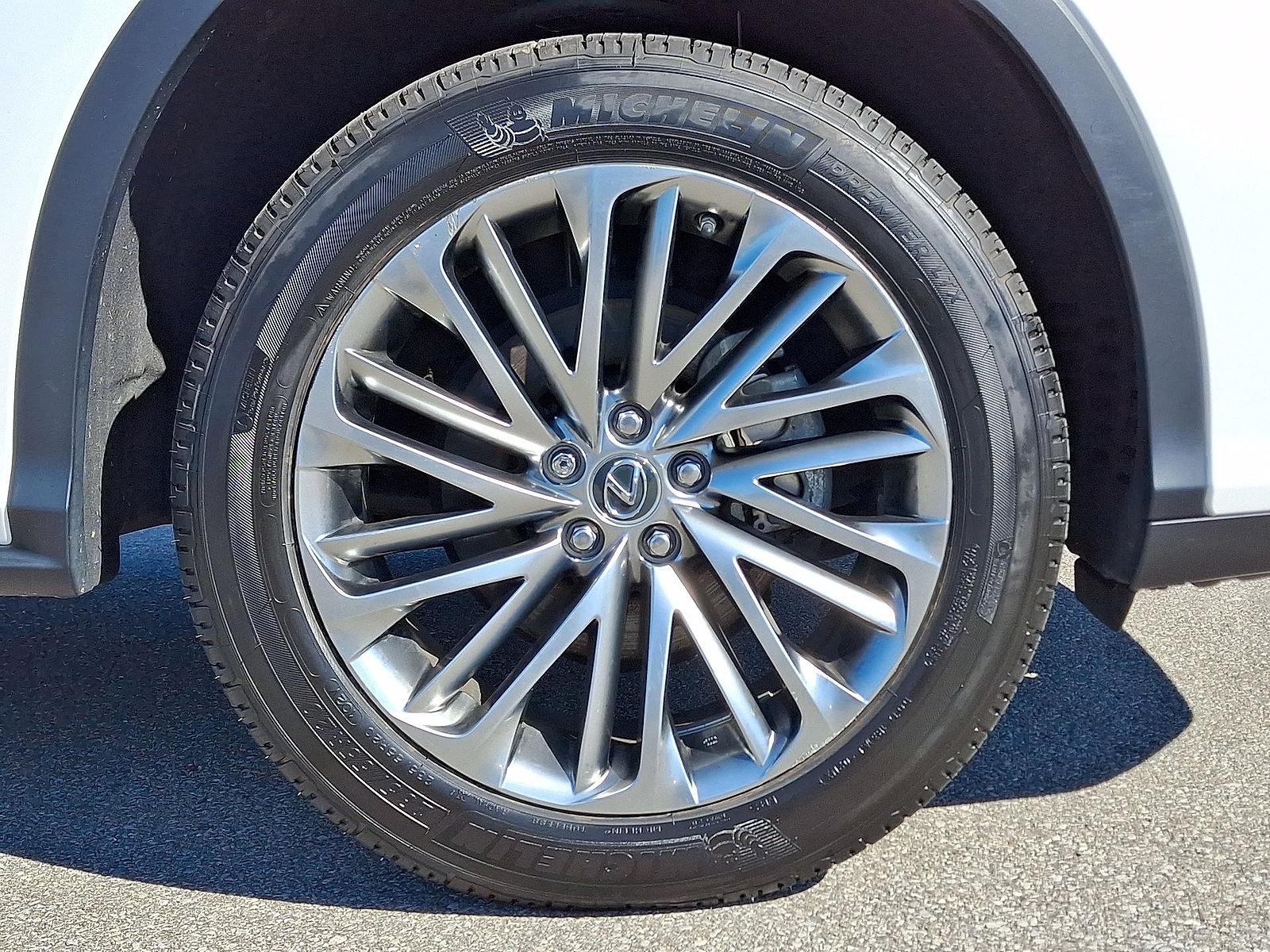 Used 2020 Lexus RX 450h AWD w/ Luxury Package image 27