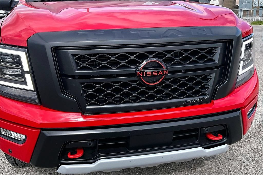 Used 2024 Nissan Titan PRO-4X w/ Pro-4x Utility Package AWD/4WD image 39