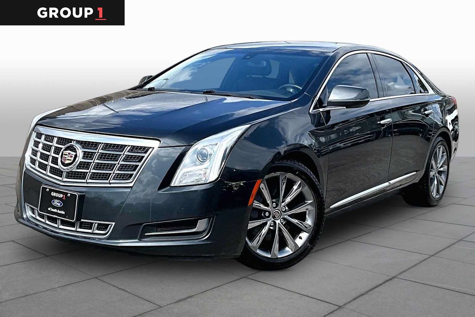Used 2015 Cadillac XTS FWD image 1