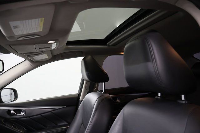 Used 2017 INFINITI Q50 Signature Edition w/ Cargo Package (L95) image 12