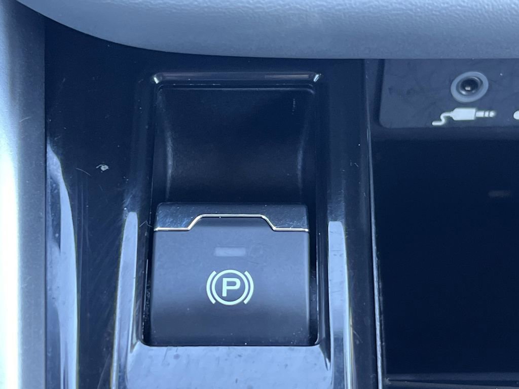 Used 2024 Subaru Legacy Premium image 8