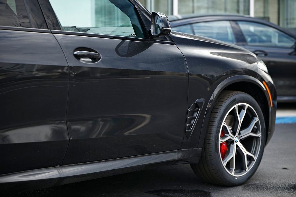 New 2026 BMW X5 xDrive40i w/ M Sport Package image 8