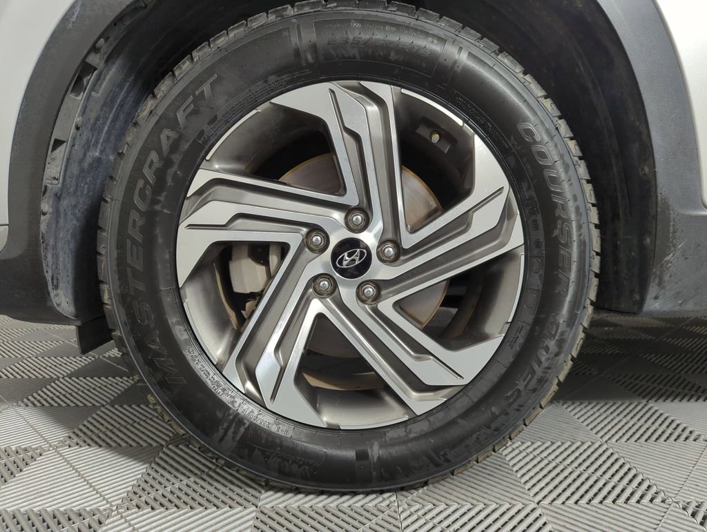 Used 2021 Hyundai Santa Fe SE FWD image 21