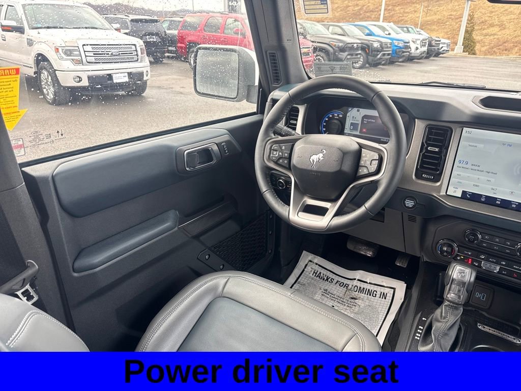 Used 2024 Ford Bronco Outer Banks image 10