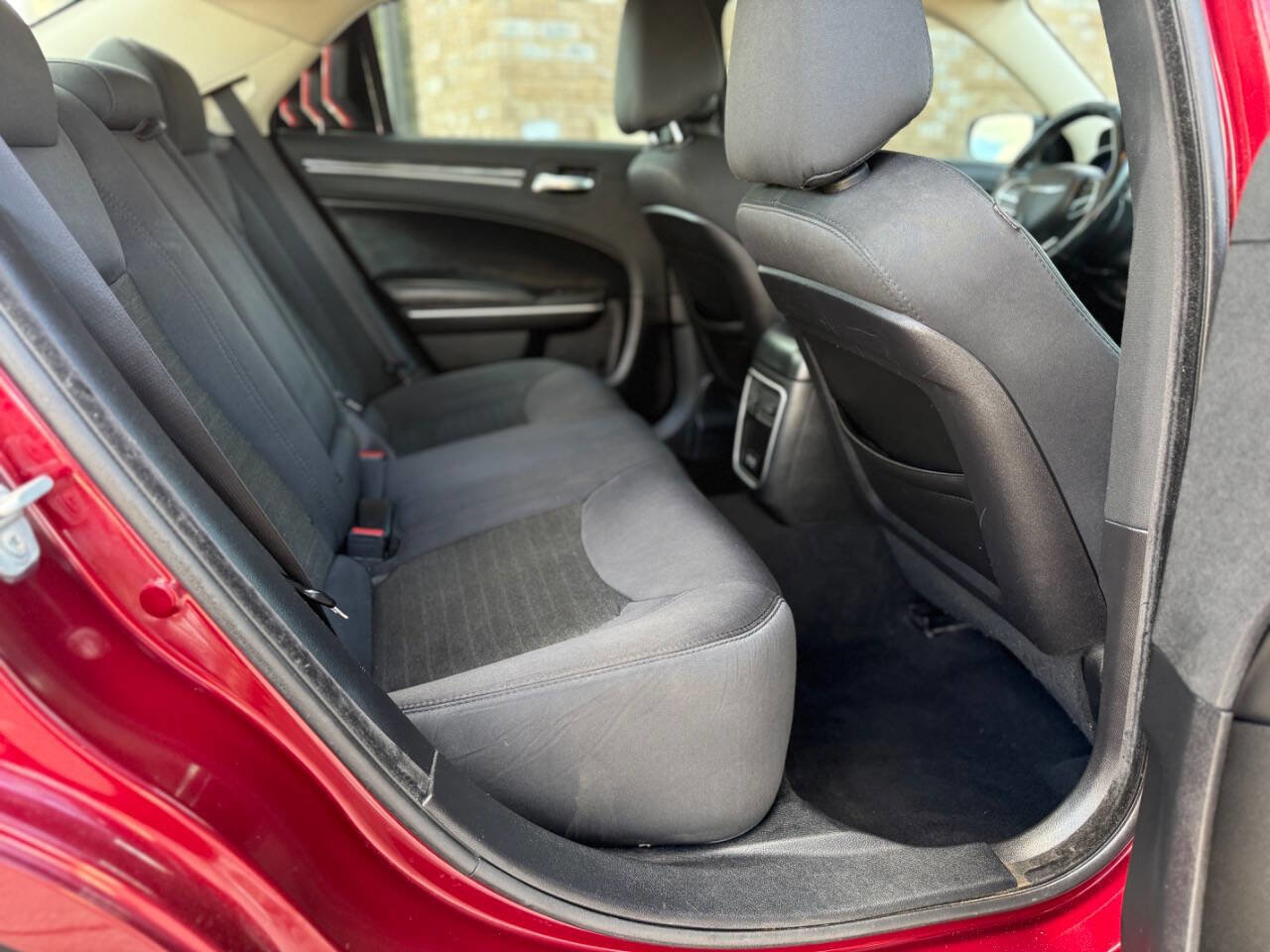 Used 2019 Chrysler 300 Touring w/ Sport Appearance Package RWD image 12