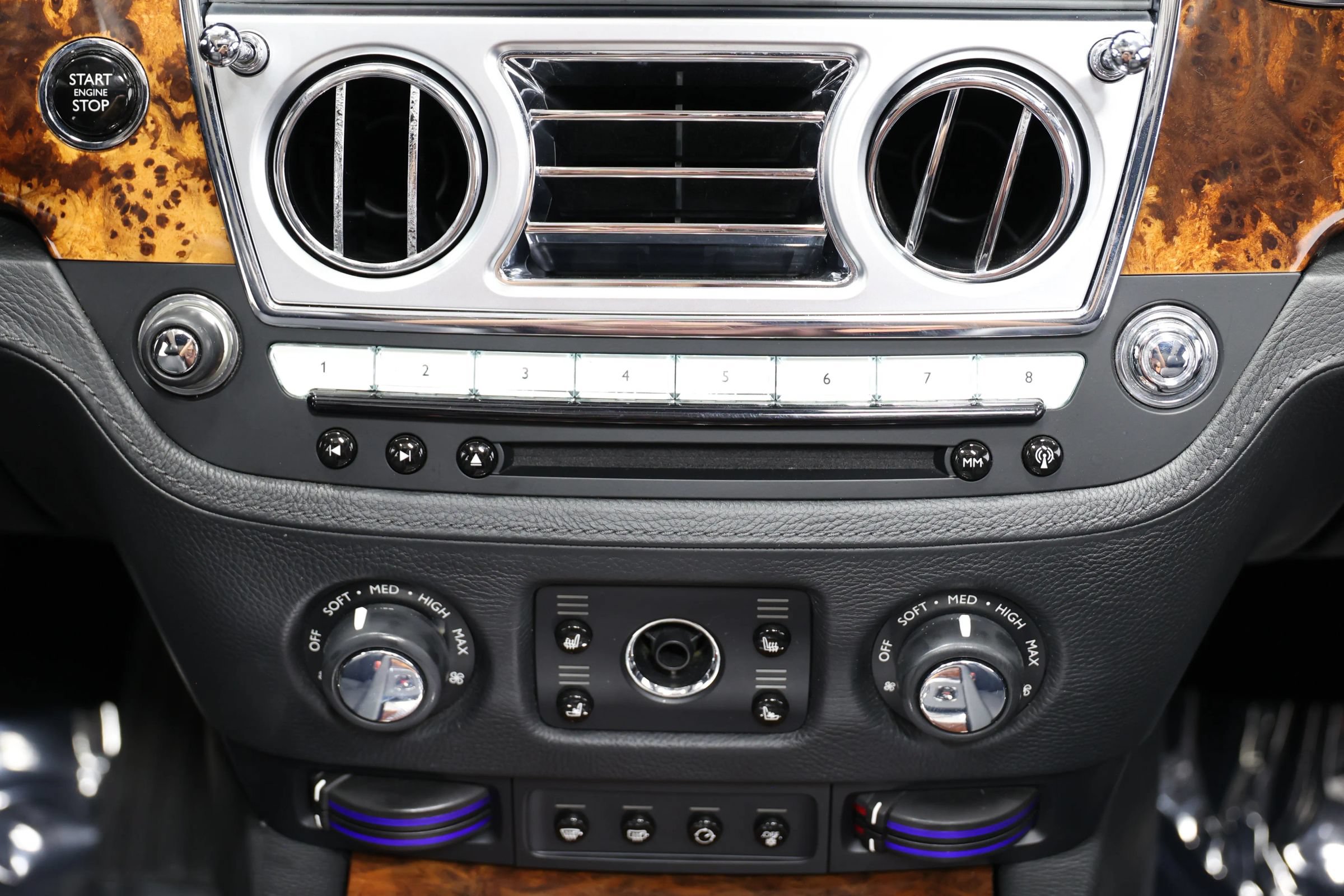Used 2013 Rolls-Royce Ghost RWD image 45