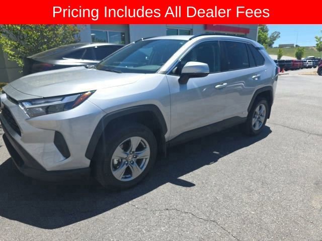 Used 2025 Toyota RAV4 XLE w/ Convenience Package AWD/4WD video 1