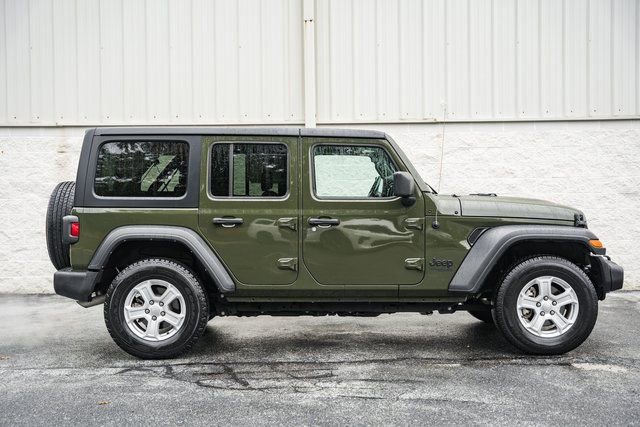 Used 2022 Jeep Wrangler Unlimited Sport image 7