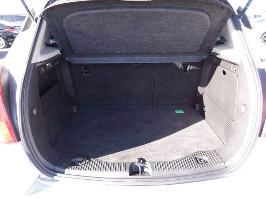 Used 2016 Buick Encore FWD image 3