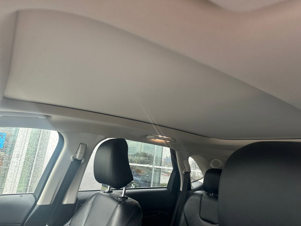 Used 2022 Ford Edge Titanium image 20