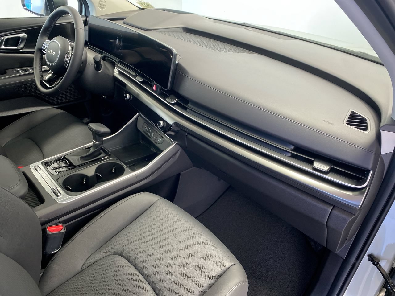 New 2026 Kia Carnival SX Prestige FWD image 31