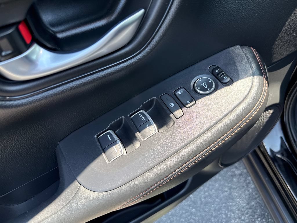 Certified 2024 Honda HR-V Sport image 10