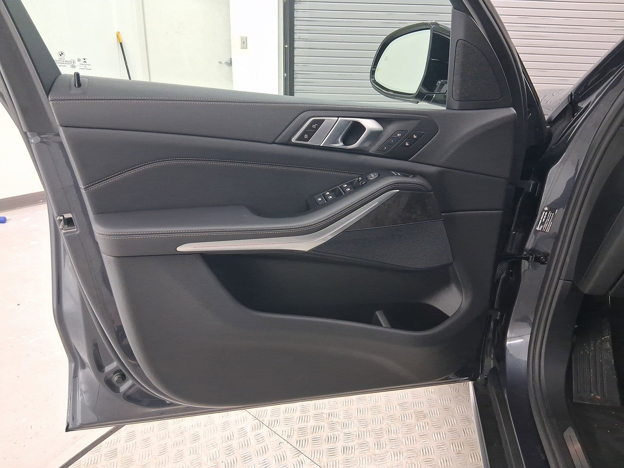 Certified 2022 BMW X5 xDrive40i w/ Luxury Seating Package image 21