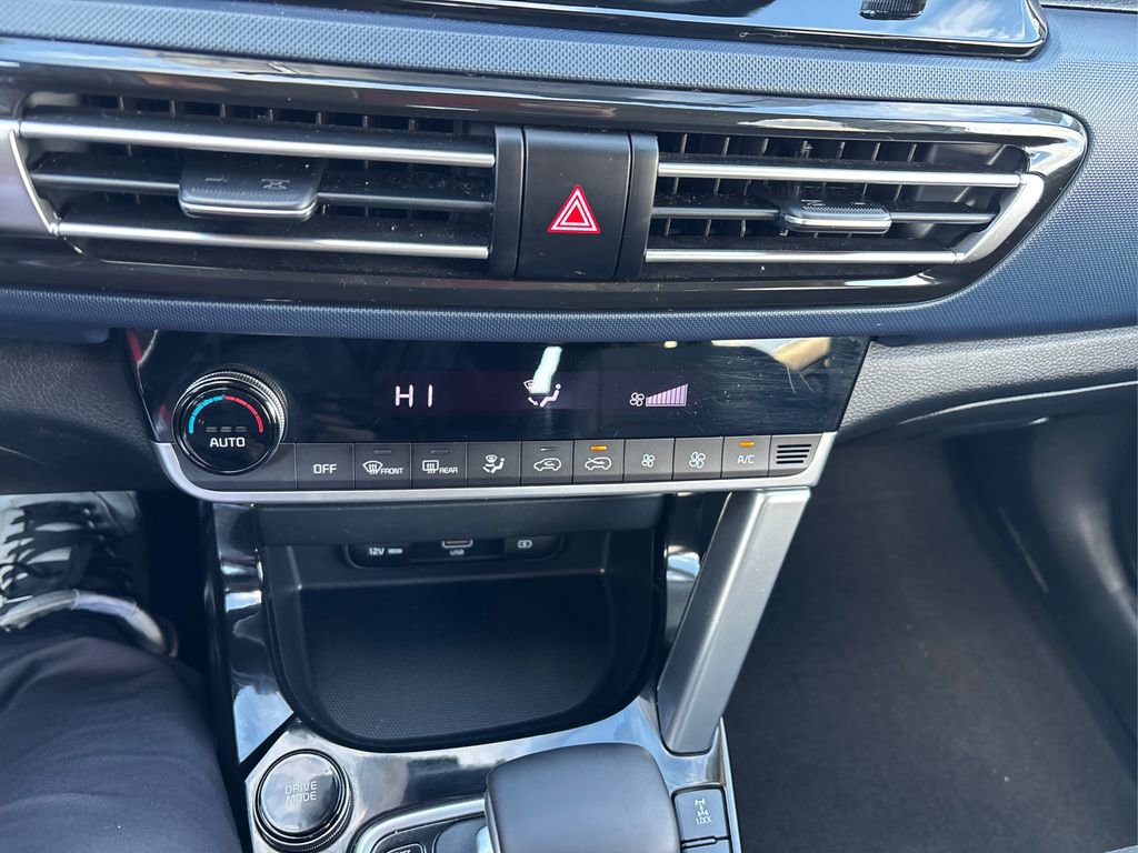 Used 2023 Kia Seltos S image 28