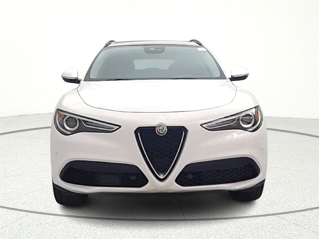 Used 2018 Alfa Romeo Stelvio Sport w/ Quick Order Package 22J Sport image 2