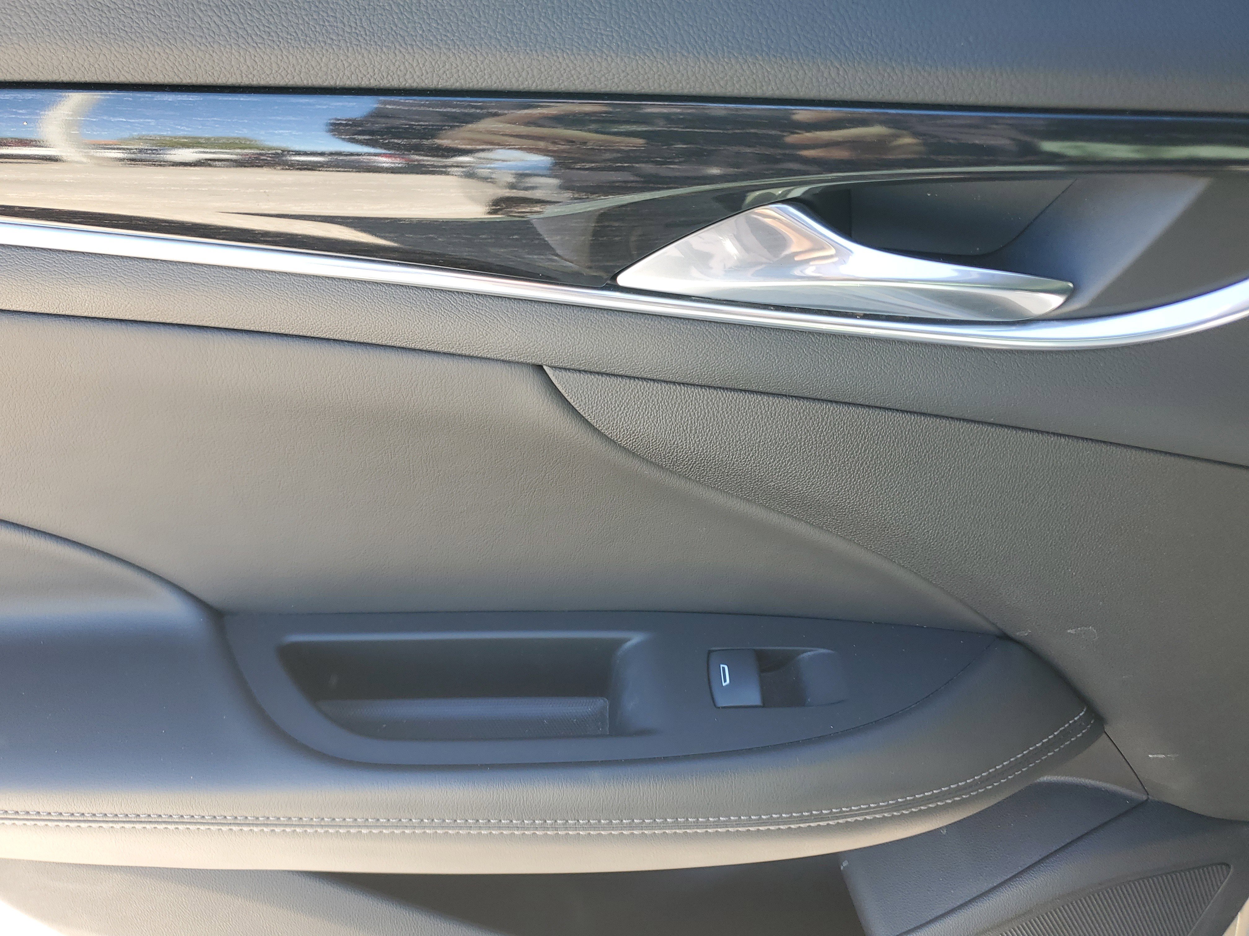 Used 2017 Buick LaCrosse Essence w/ Sun and Shade Package image 17