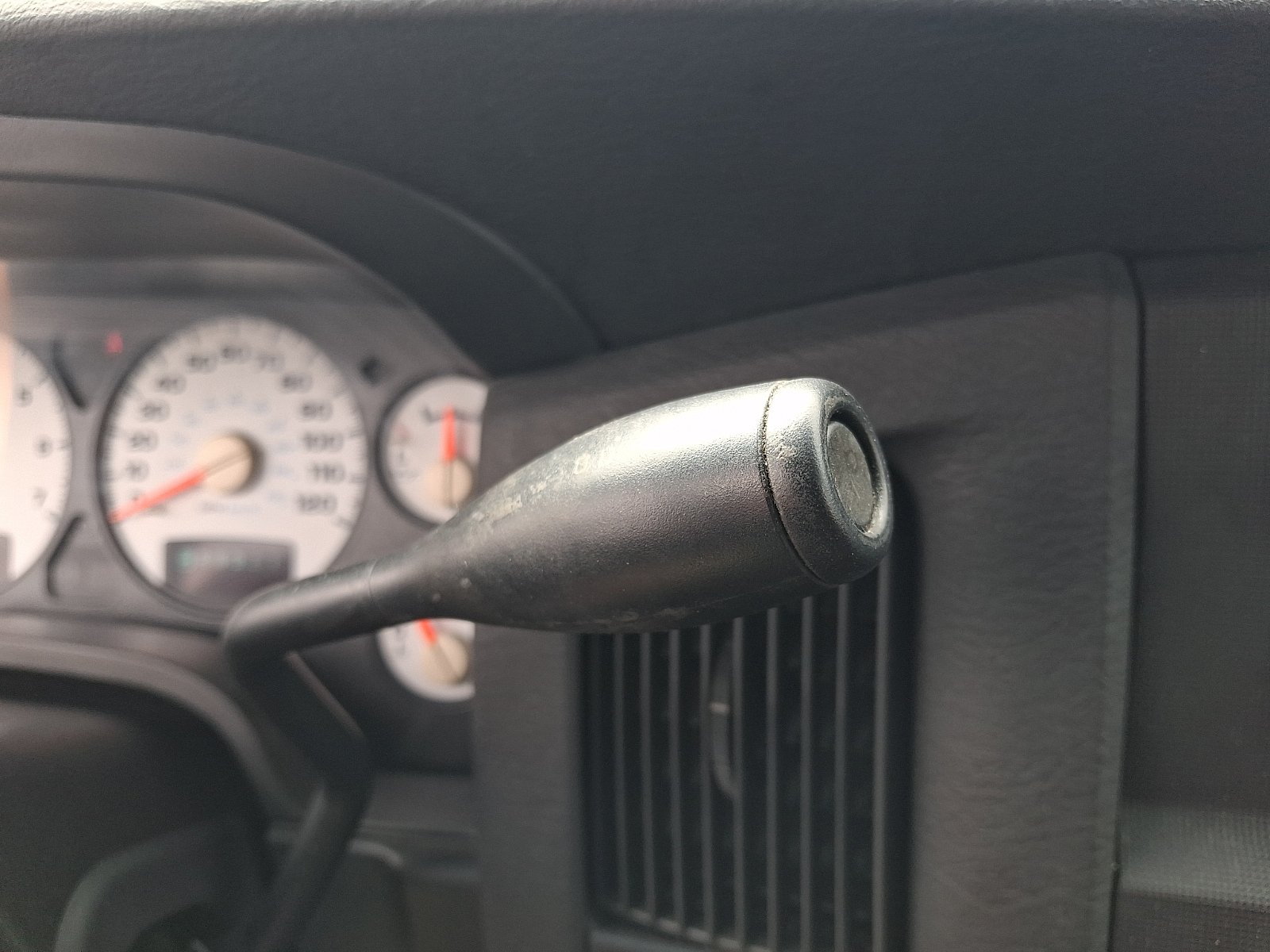 Used 2002 Dodge Ram 1500 Truck 2WD Regular Cab image 13