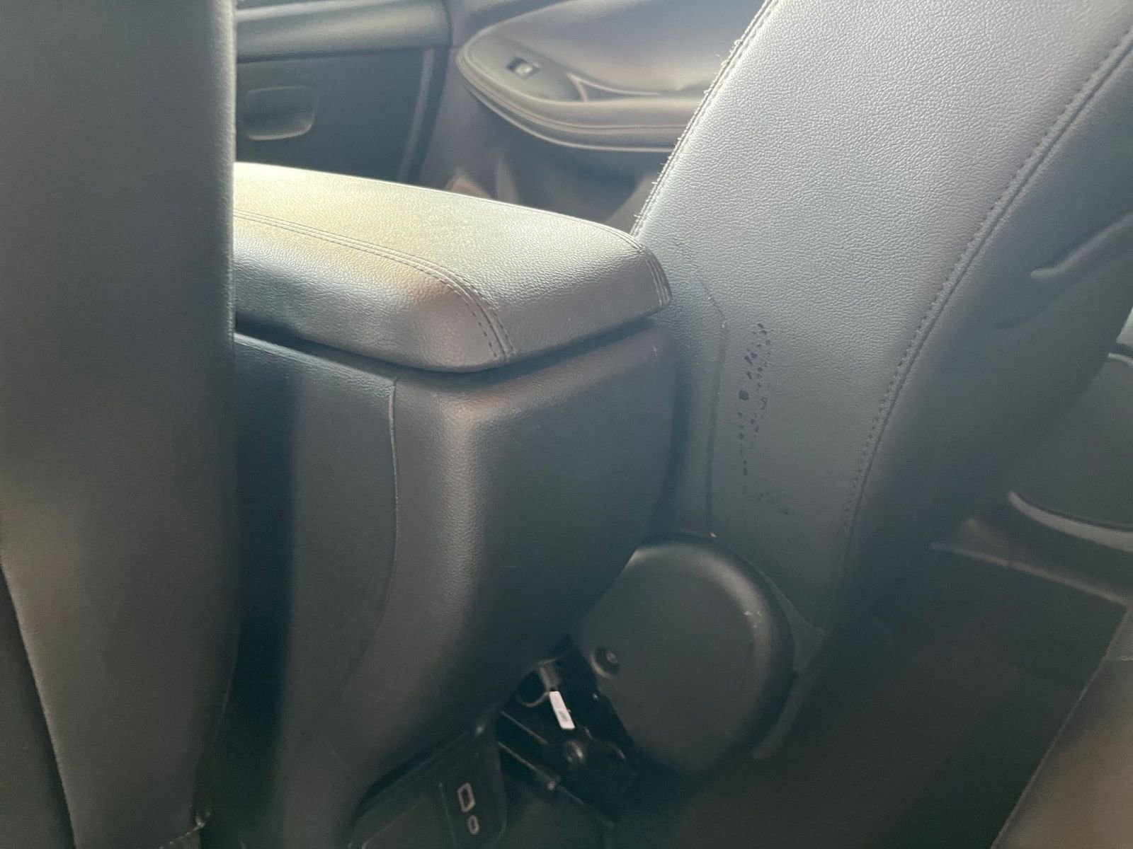 Used 2025 Buick Encore GX Preferred FWD image 23