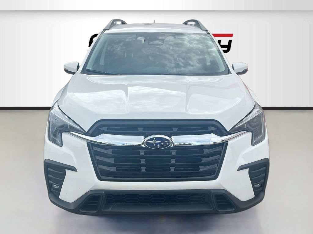 Used 2023 Subaru Ascent Limited AWD/4WD image 2