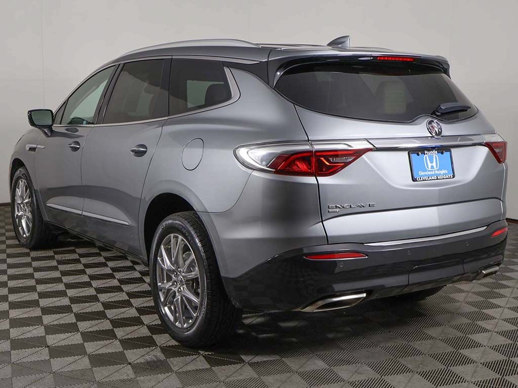 Used 2023 Buick Enclave Essence w/ Experience Buick Package AWD/4WD image 11