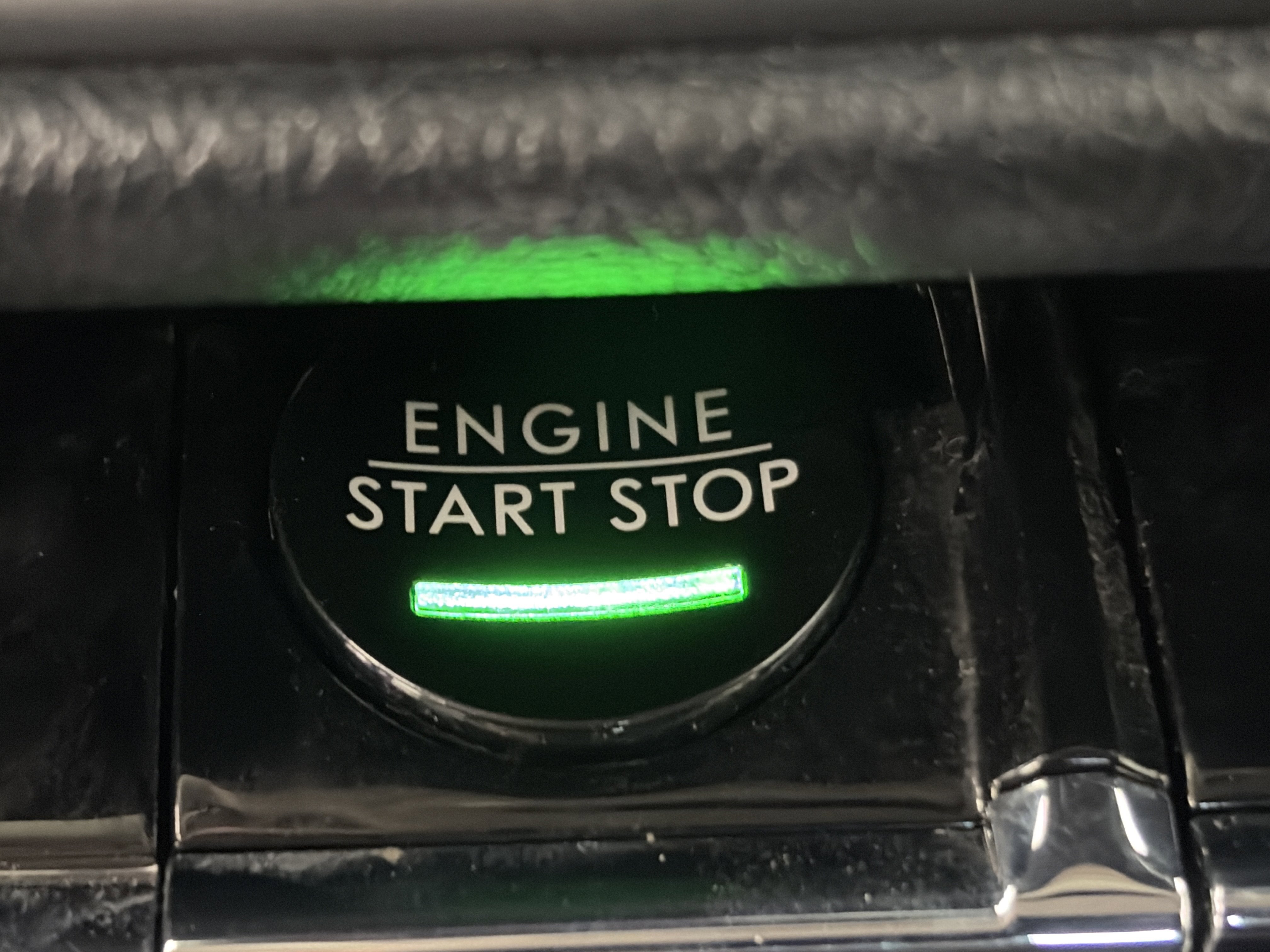 Used 2025 Lincoln Corsair AWD image 25