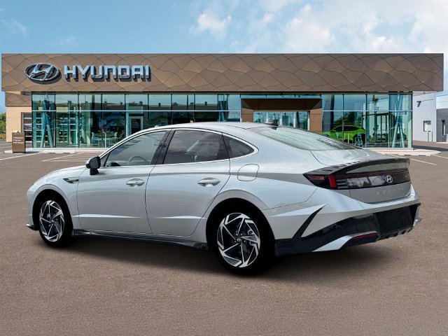 New 2026 Hyundai Sonata SEL AWD/4WD image 4