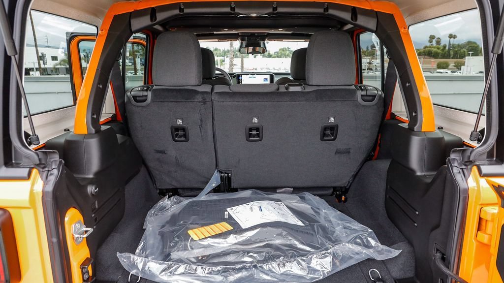 New 2026 Jeep Wrangler Unlimited Sport AWD/4WD image 31