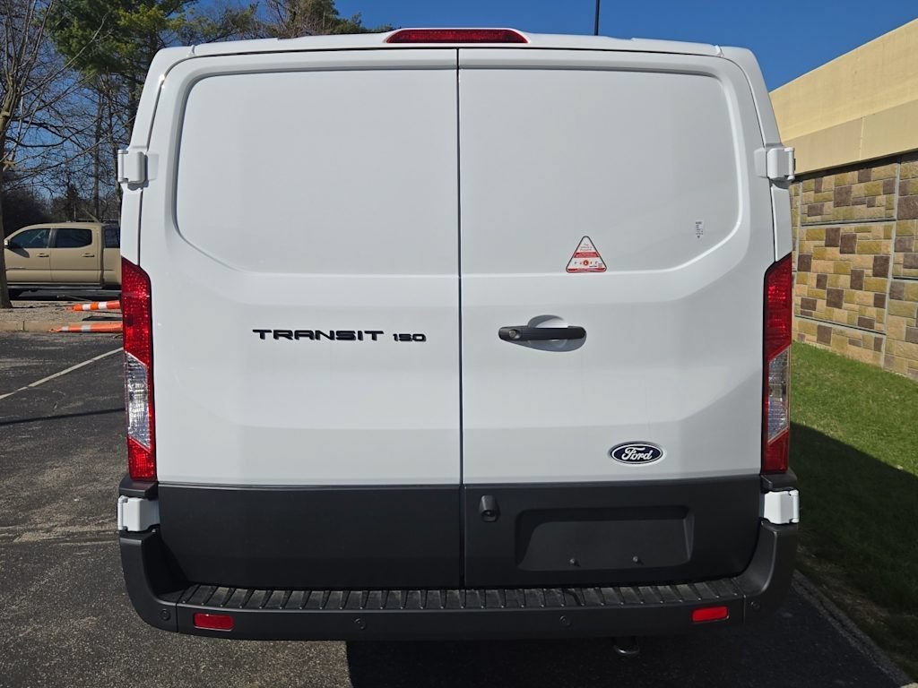 New 2026 Ford Transit 150 Low Roof RWD image 31