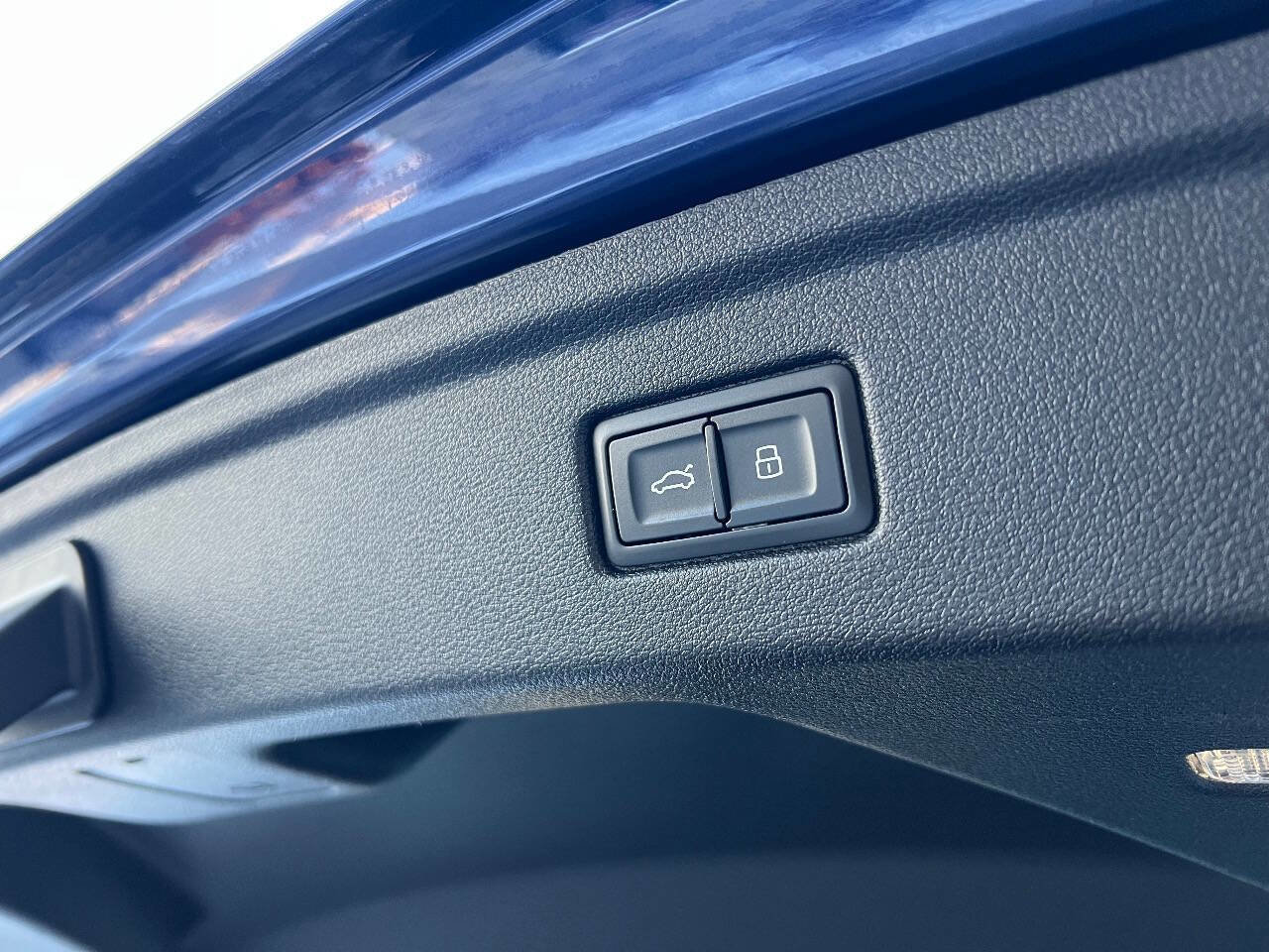 Used 2022 Audi A5 2.0T Premium Plus image 27