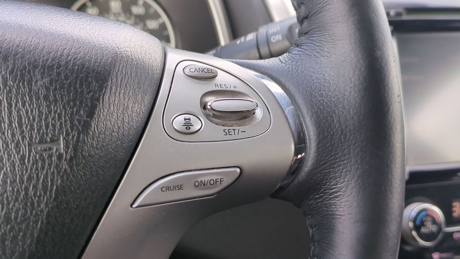 Used 2018 Nissan Murano Platinum image 22