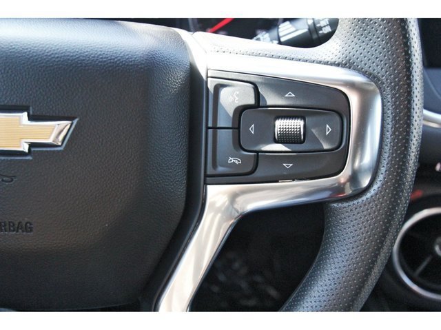 Used 2025 Chevrolet Blazer LT AWD/4WD image 21