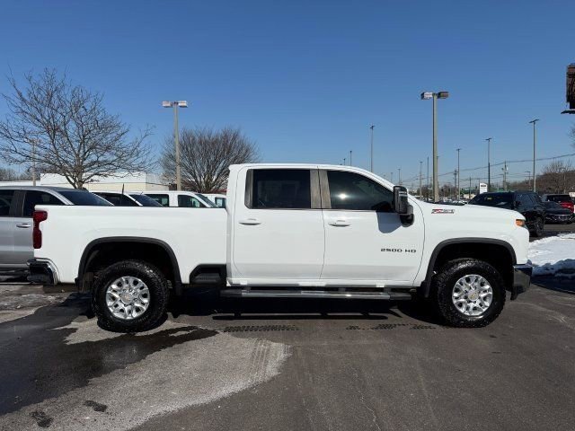 Used 2021 Chevrolet Silverado 2500 LT w/ Convenience Package image 7