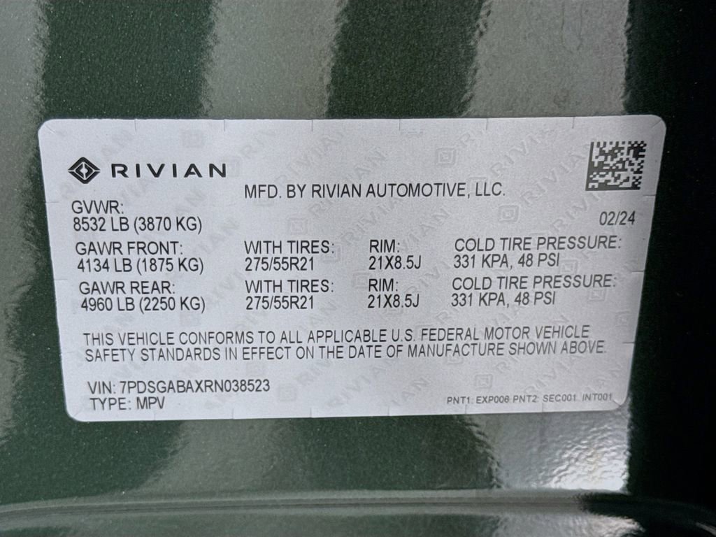 Used 2024 Rivian R1S Adventure AWD/4WD image 43