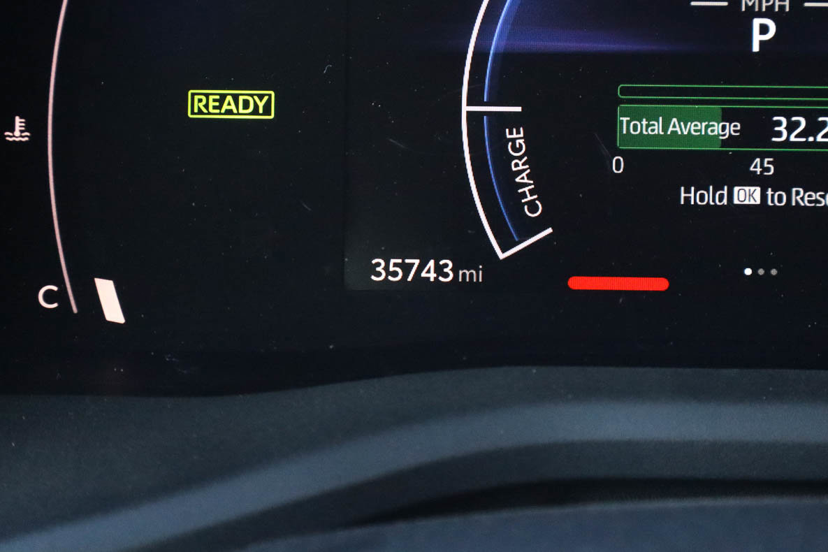 Used 2025 Toyota Camry LE FWD image 28