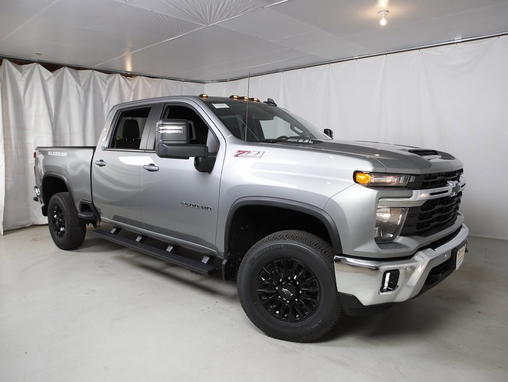 New 2026 Chevrolet Silverado 3500 LT w/ All Star Edition