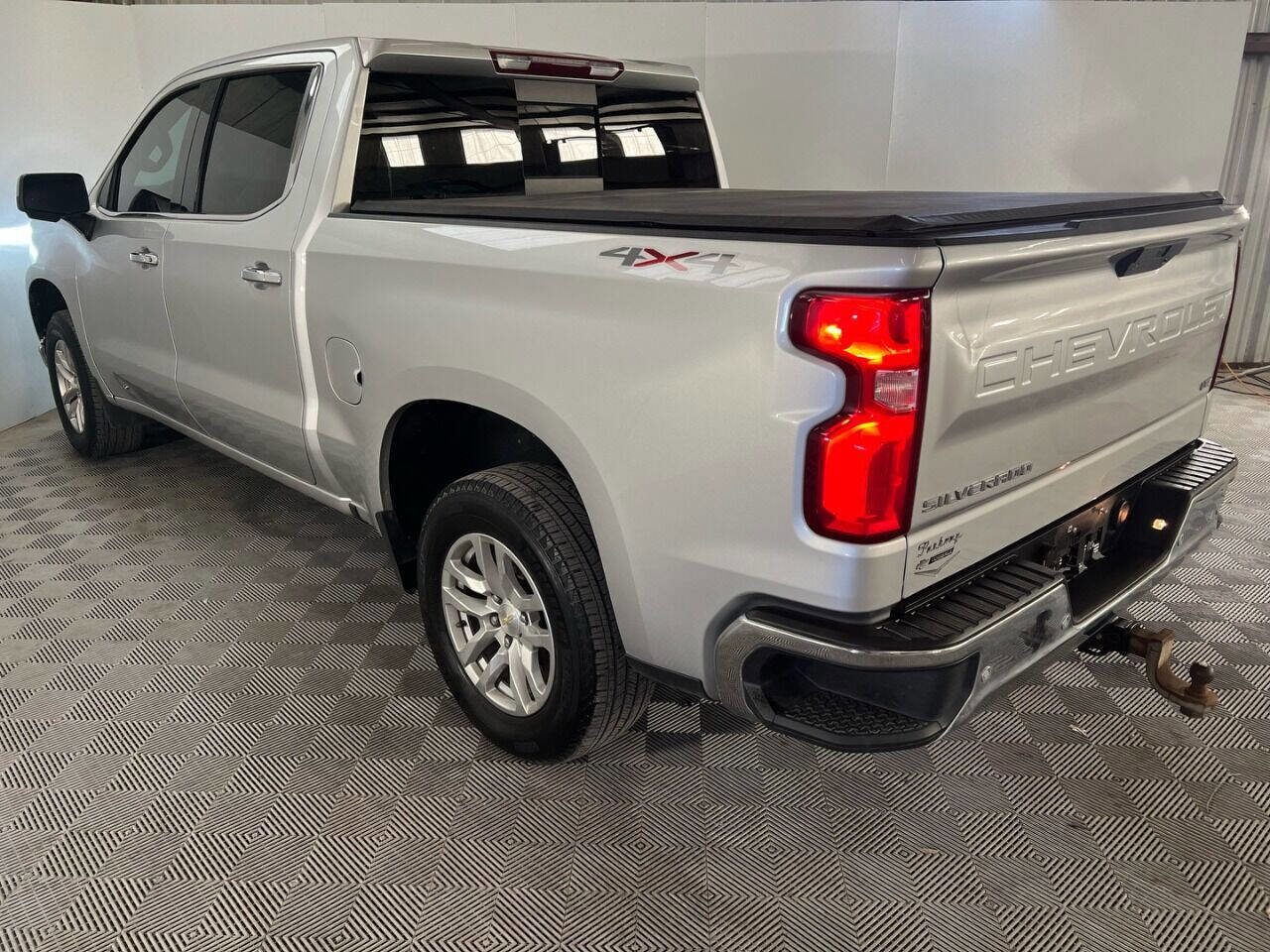 Used 2020 Chevrolet Silverado 1500 LTZ w/ LTZ Plus Package image 8