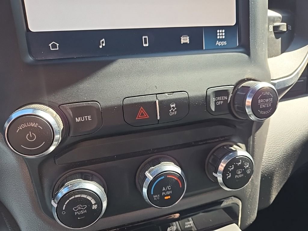 Used 2024 RAM 2500 Big Horn AWD/4WD image 65