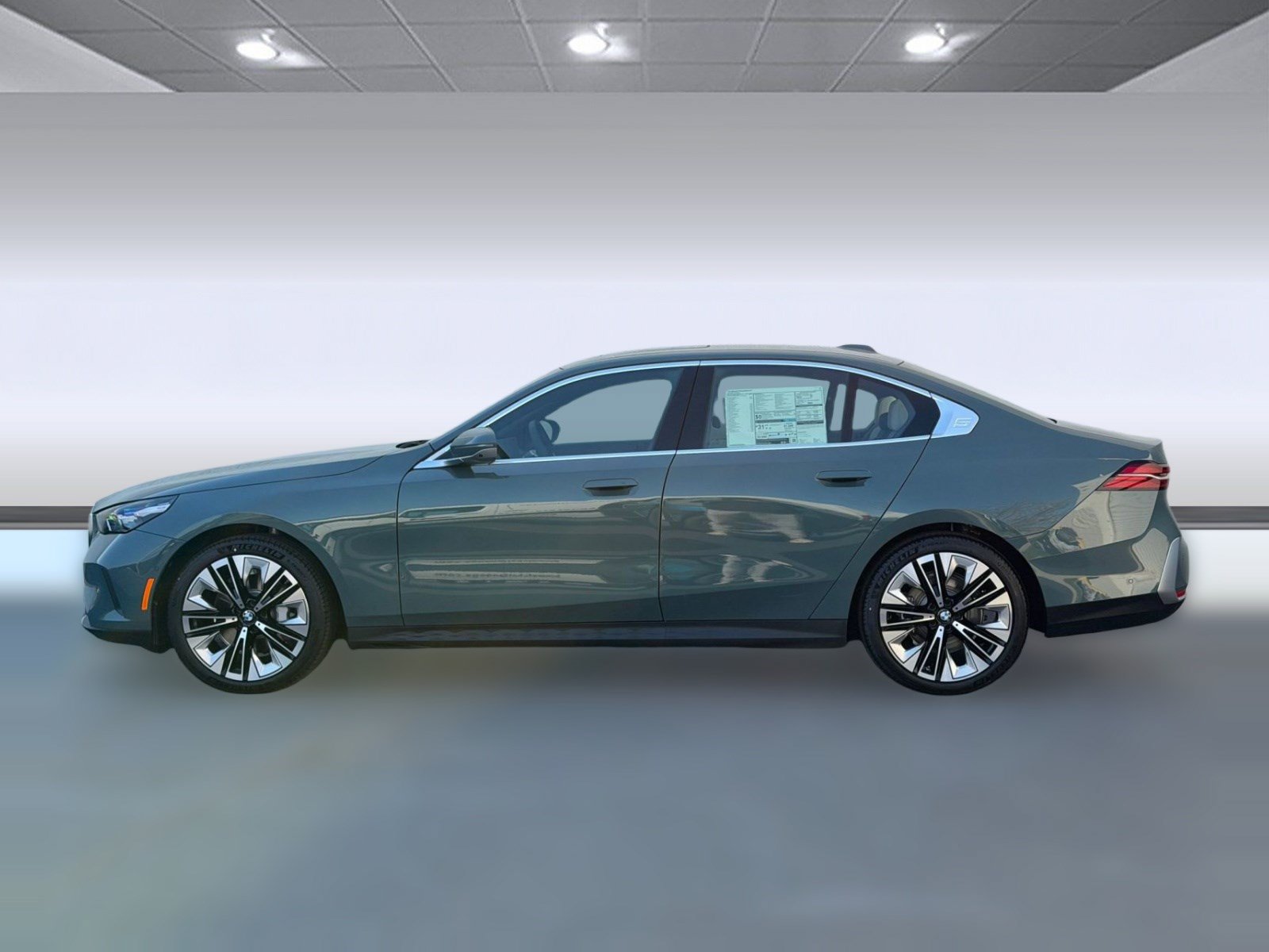 Used 2026 BMW 530i w/ Premium Package RWD image 2