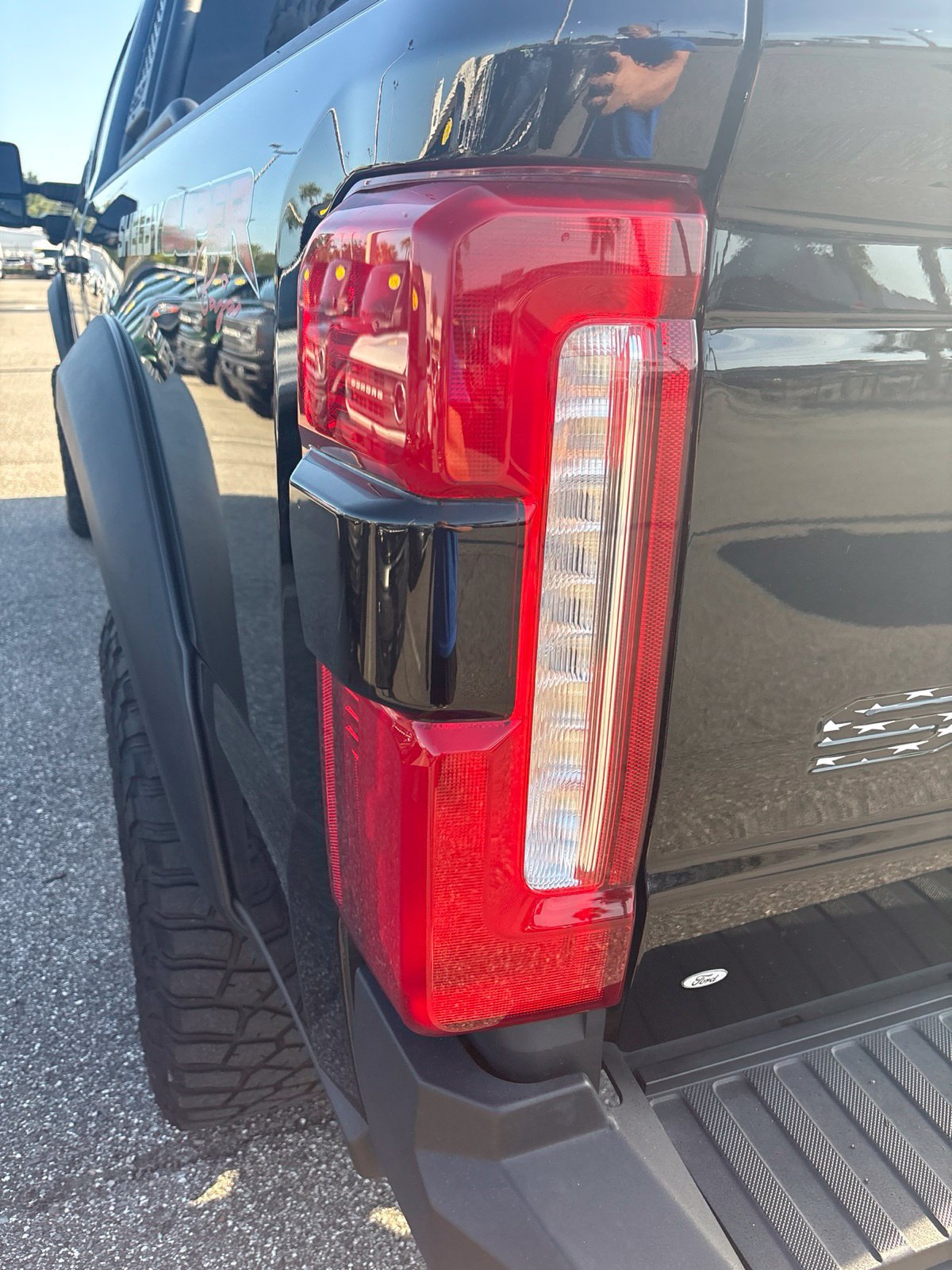 Certified 2024 Ford F250 Lariat w/ Lariat Ultimate Package AWD/4WD image 10