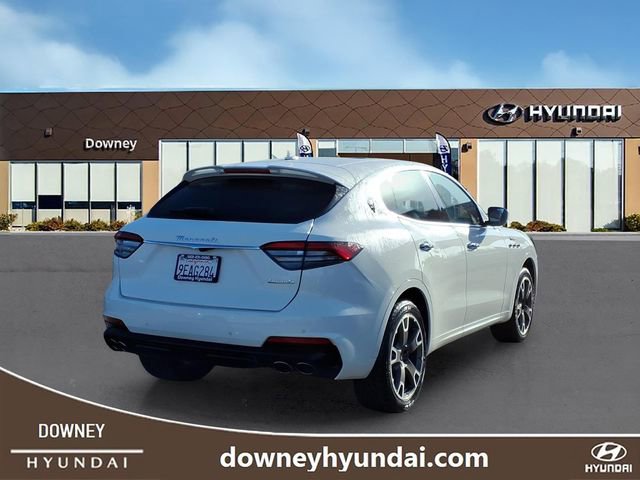 Used 2023 Maserati Levante Modena image 4