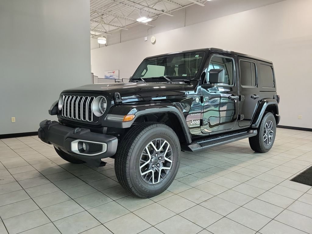 Used 2024 Jeep Wrangler Sahara AWD/4WD image 7