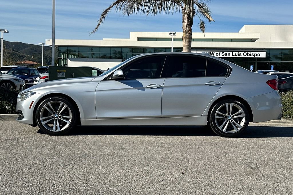 Used 2016 BMW 328i Sedan w/ Technology Package image 6