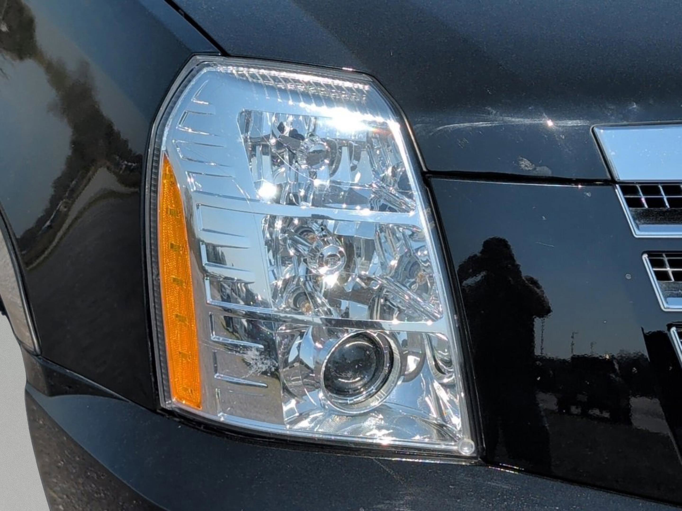 Used 2008 Cadillac Escalade EXT Base image 11