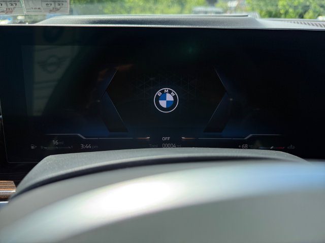 New 2026 BMW X5 xDrive40i w/ M Sport Package AWD/4WD image 29