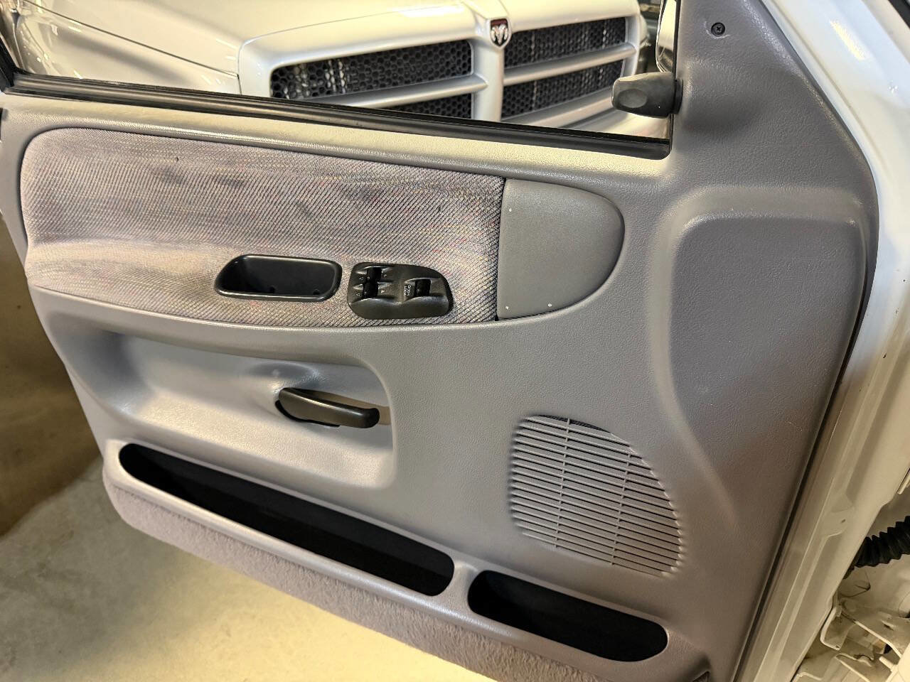 Used 1997 Dodge Ram 2500 Truck 4x4 Club Cab image 28